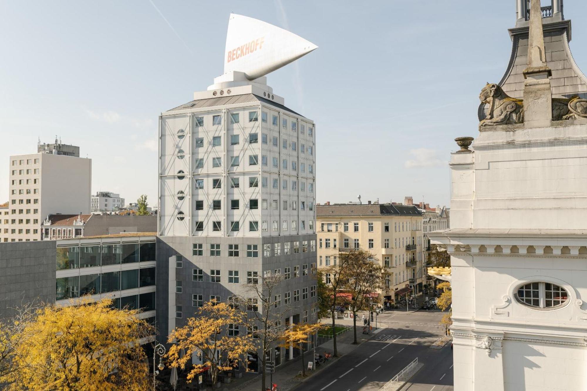 Motel One Berlin Ku'Damm Exterior photo