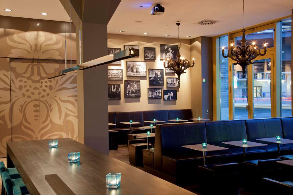 Motel One Berlin Ku'Damm Restaurant photo